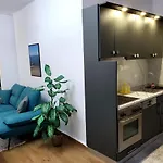 Roni *